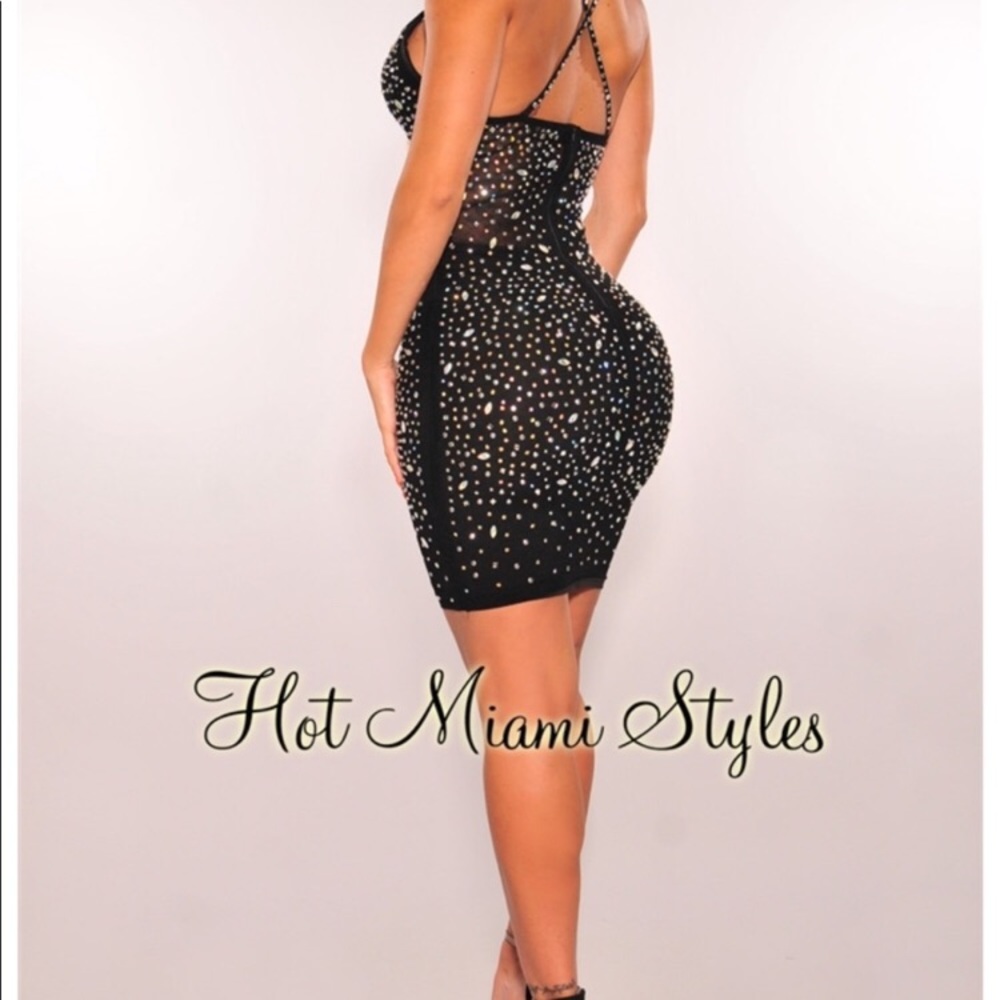 Blinged Out Mini - Picture 2 of 3